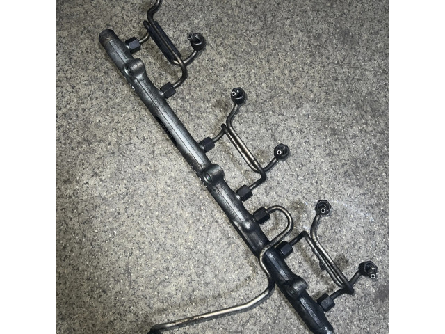 Vstřikovací lišta 005582, 0445216002   BMW 5 E39  pro naftový motor 3.0  