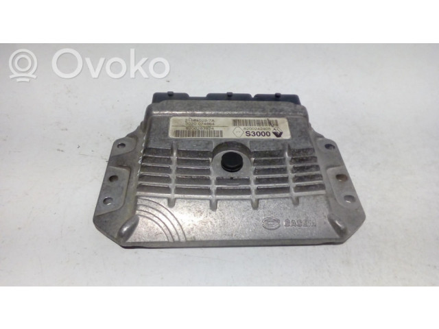 Блок управления двигателя 8200242405, 8200283924   Renault Megane II