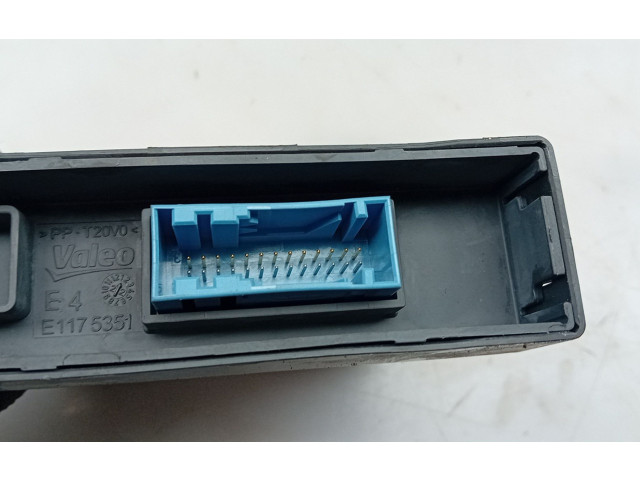 Панель приборов 9848045380   Citroen C4 III e-C4       