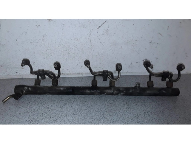 Vstřikovací lišta 7788679   BMW 5 E60 E61  pro benzínový / Газ motor 2.5 M54b25 