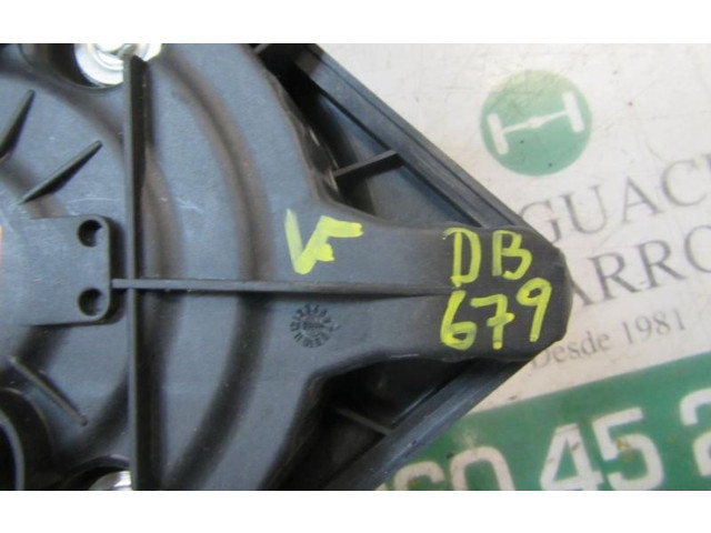 Вентилятор печки    8E1820021E, 8E1820021E   Seat Exeo (3R)