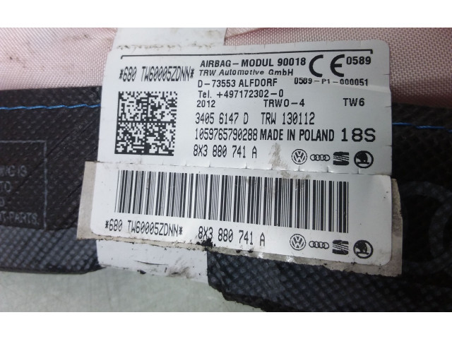 Боковая подушка безопасности 8X3880741A, 34056147D   Audi A1