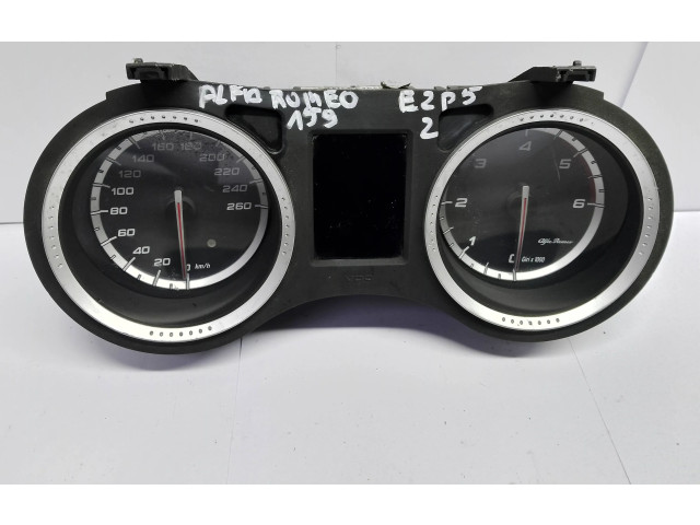 Панель приборов 0156081484   Alfa Romeo 166       