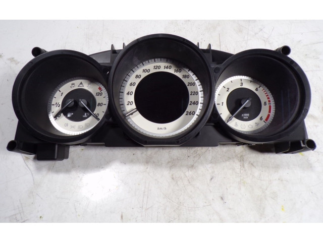 Панель приборов A2189001807, A2189001807   Mercedes-Benz CLS AMG C219       