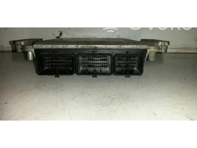 Шатун G9T722 8200091428, 0281011106    Nissan Interstar  