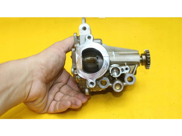 Čerpadlo oleje 150002257R   Renault Clio IV   