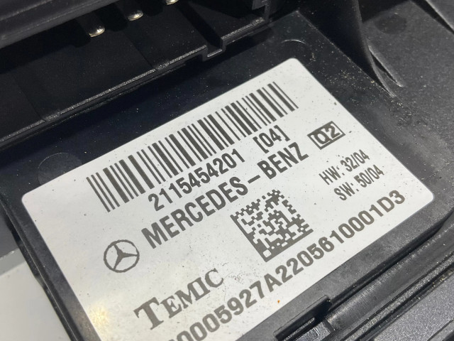   Pojistková skříňka 2115454201, 00005927A2   Mercedes-Benz E W211 2005