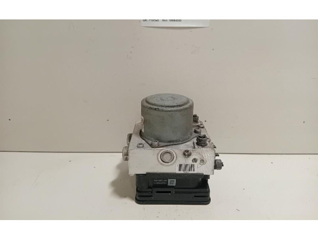 Блок управления АБС 52003820, 199B4000   Fiat 500L