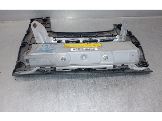 Подушка безопасности водителя 7390012030B0   Toyota Corolla E140 E150