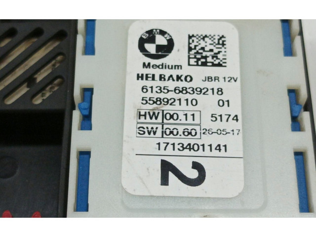 Блок предохранителей  6837091   BMW 5 G30 G31    