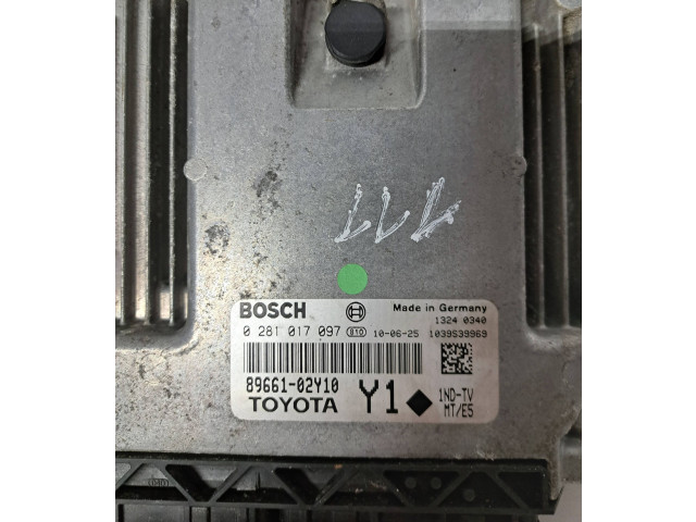 Řídící jednotka 8966102Y10, 1039S39969   Toyota Auris 150 2011