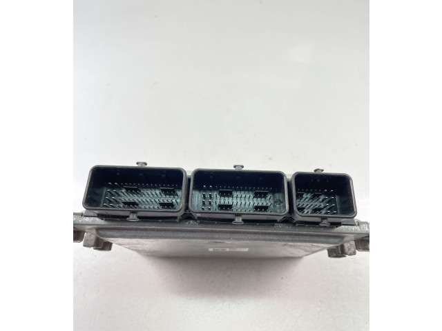 Řídící jednotka 237104833R, S180153110A   Dacia Duster 2012