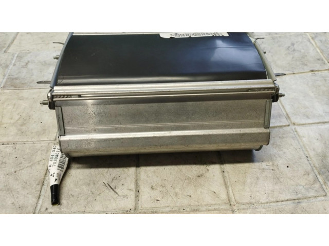 Подушка безопасности пассажира MR951769, A4548600502   Mitsubishi Colt