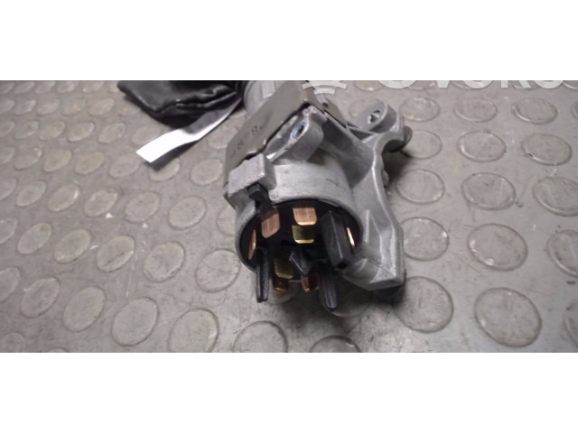Подрулевой шлейф SRS 4B0905851Q, 0000   Volkswagen Polo IV 9N3