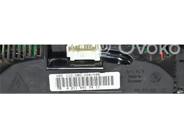 Přístrojová deska  Mercedes-Benz E AMG W211  A2115407411, A2115407411  