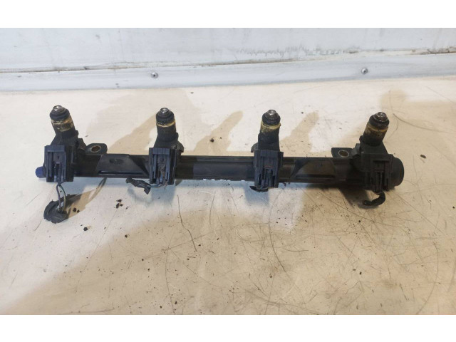 Vstřikovací lišta 036133320D, 03G133320   Volkswagen Polo    AUA 