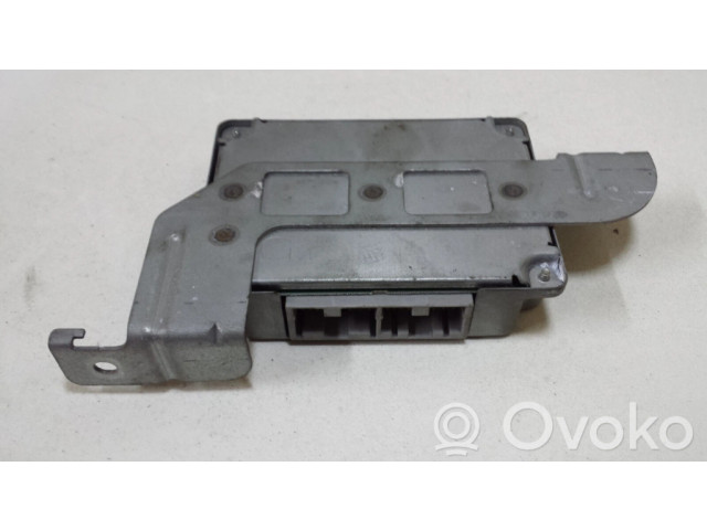 Блок управления коробкой передач 31036AV012   Nissan Primera