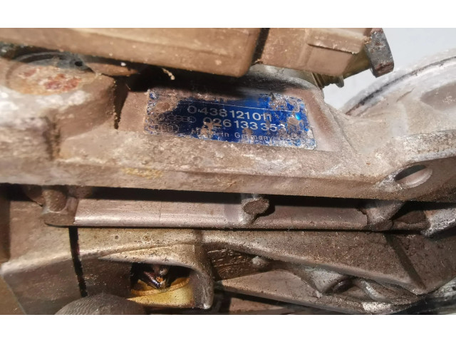 Vstřikovací lišta 0438121011, 026133353   Audi 80 90 B3     