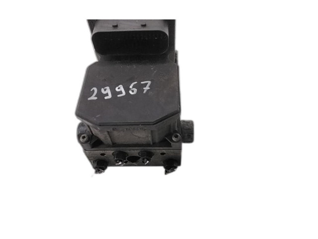 Jednotka ABS 8E0614111AN, 8E0614111AN   Volkswagen PASSAT B5.5 2000