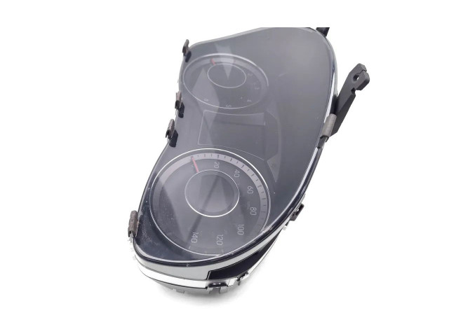Přístrojová deska  Hyundai i40 2016 94021-3Z530, 11003-076810H  
