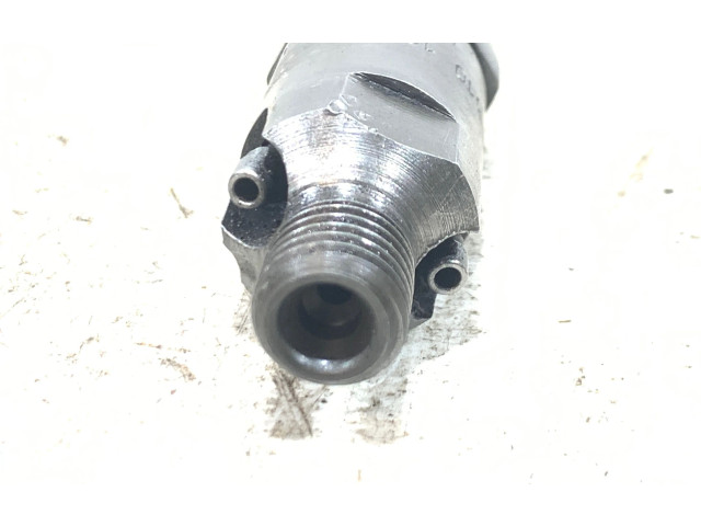 Форсунка 0000101051    Mercedes-Benz C W202  - 