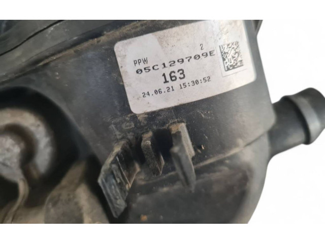 Píst 05C129709E, 05C145785C   Skoda Octavia Mk4    DLA DLAA 