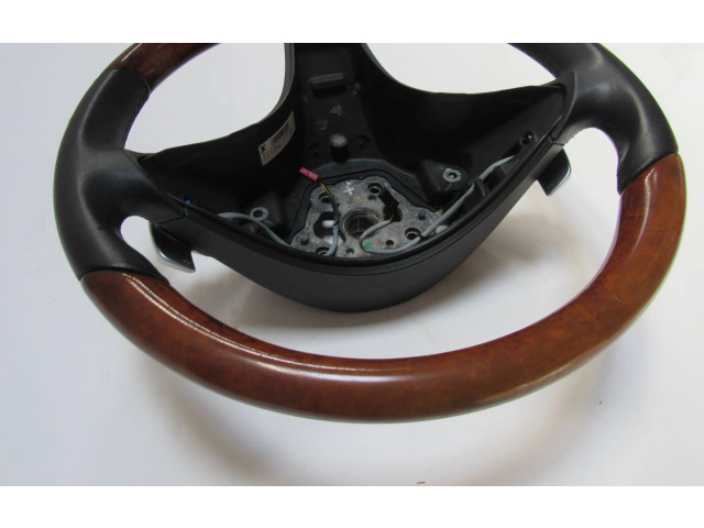 Volant Mercedes-Benz SL R230 2009 A2304602718  