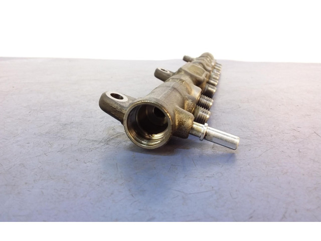 Vstřikovací lišta 11617555666, 7555666   BMW 7 F01 F02 F03 F04   4.4 N63B44B 