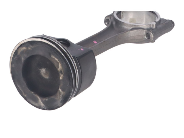 Ojnice  05L105401H    Volkswagen Golf VIII  