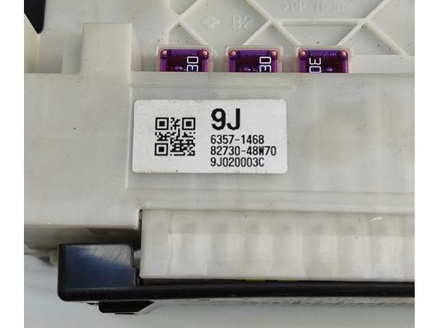 Блок предохранителей 8273048W70   Lexus RX 450H    