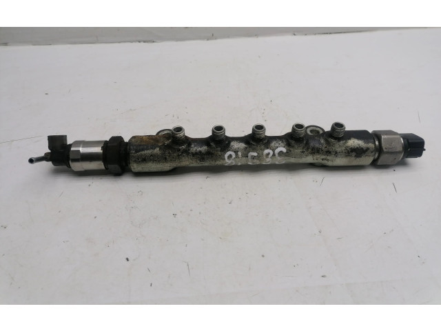 Vstřikovací lišta 8945860010   Toyota Corolla Verso E121     