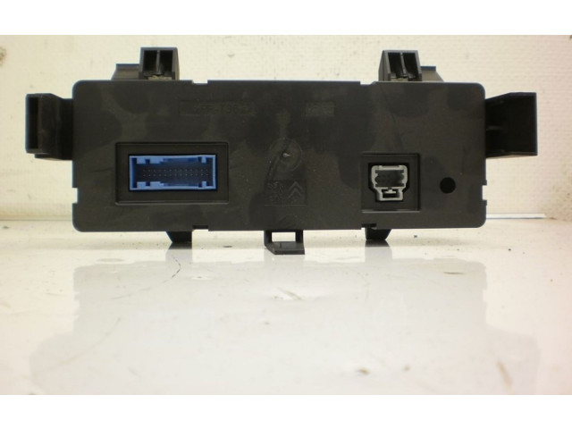 Блок управления климат-контролем 96530443XT   Peugeot 1007