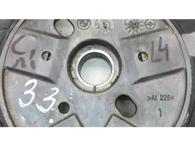 Руль BMW 5 E39  1996-2003 года 1095633, 101055      