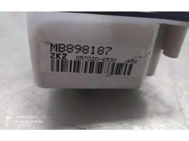 Přístrojová deska  Mitsubishi L200  MR559166  