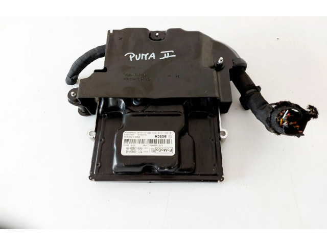 Блок управления двигателем Блок управления M1T1-12A650-HB   Ford Puma
