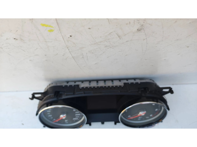 Přístrojová deska  Mercedes-Benz E W213 2016 A2139000817, A2139012406  