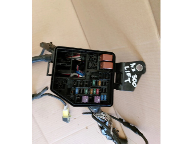   Pojistková skříňka    Lexus NX 2019