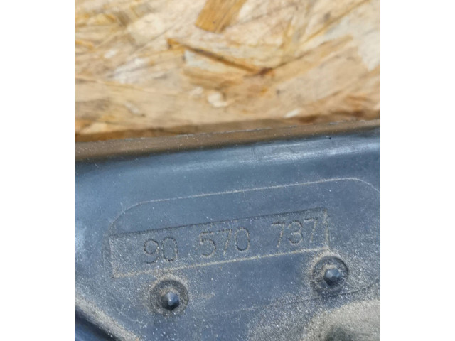 Vstřikovací lišta 90570737, 06341169   Opel Astra G     