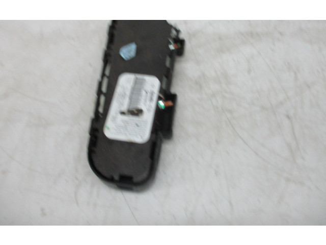 Подушка безопасности в сиденье 8200371806   Renault Megane II