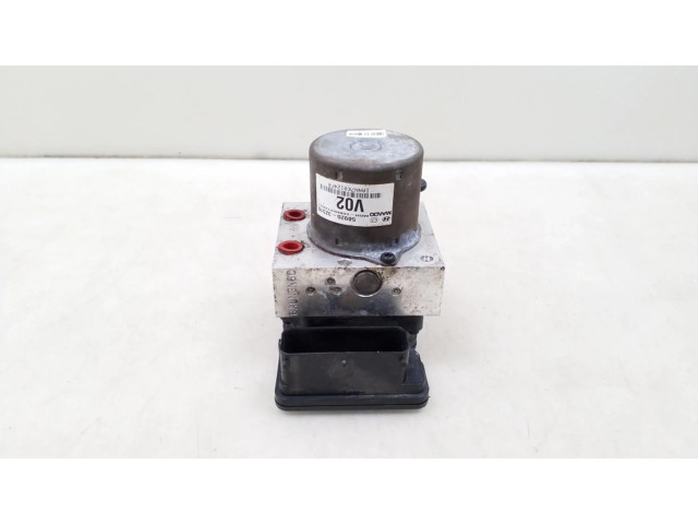 Jednotka ABS 589203Z510   Hyundai i40 2014