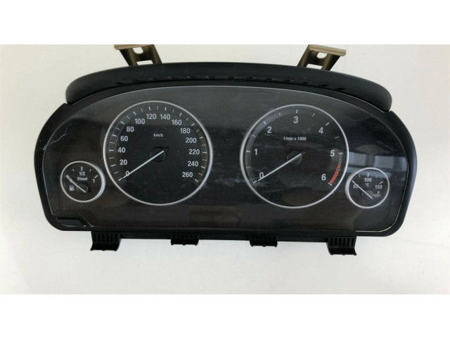 Přístrojová deska  BMW 7 F01 F02 F03 F04 2011 9276647, H1997  