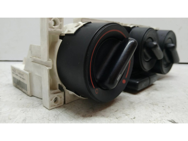 Блок управления климат-контролем 1C0820045C, 901511160000   Volkswagen New Beetle