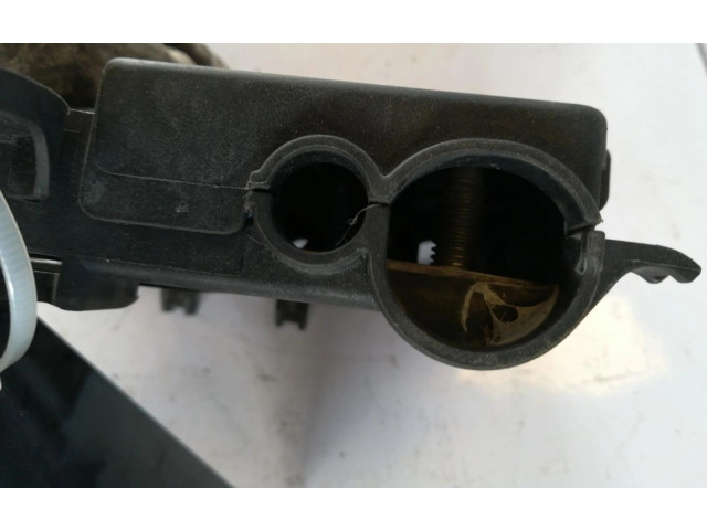   Pojistková skříňka 8K0937517A, 8K0937517A   Audi A5 8T 8F 2015