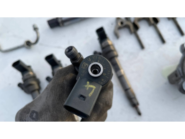 Vstřikovač 0445010519, 0445214182   BMW 3 E90 E91  pro naftový motor 1.8  