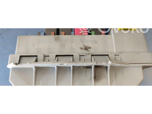 Блок предохранителей 46835597   Fiat Punto (188)    