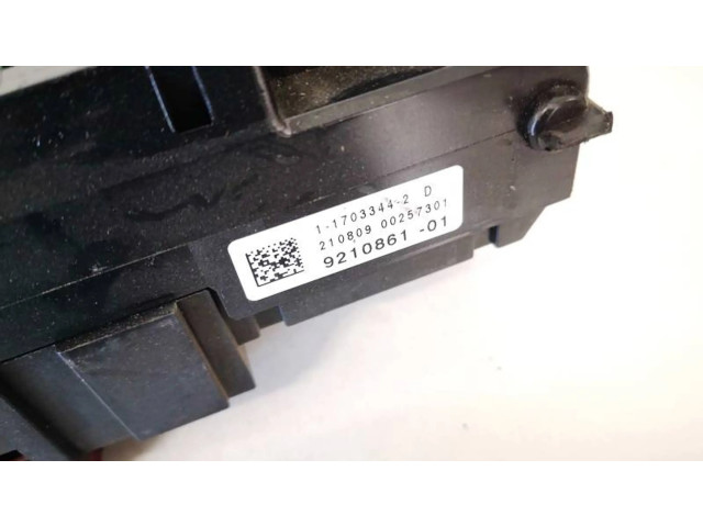   Pojistková skříňka 016704871   BMW 5 GT F07 2010