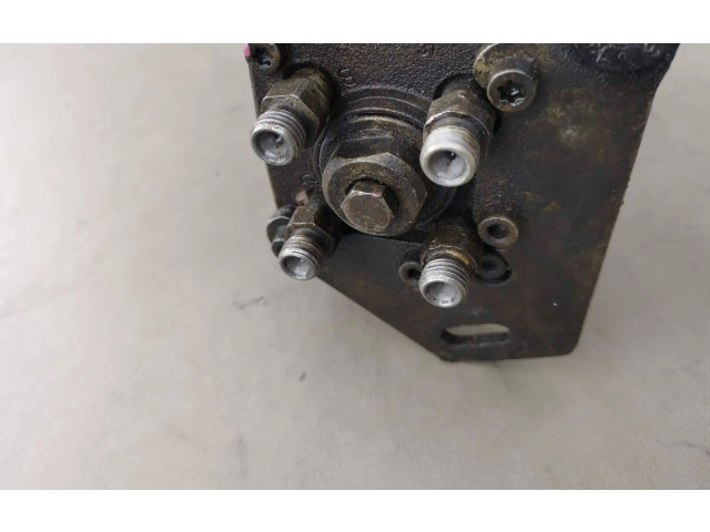Vstřikovací čerpadlo 068130107AM, 0460494062   Volkswagen PASSAT B3     