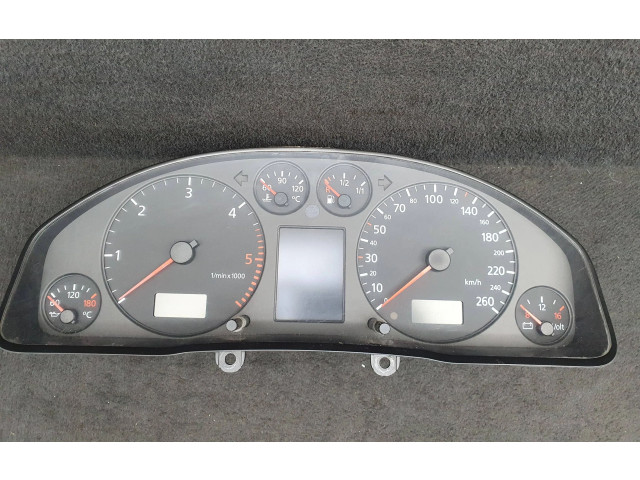 Přístrojová deska  Audi A6 S6 C5 4B 2000 4B0920932K  