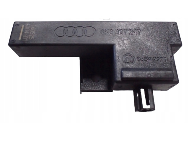 Zámek zadních dveří 8K0907247   Audi A5 8T 8F 2008