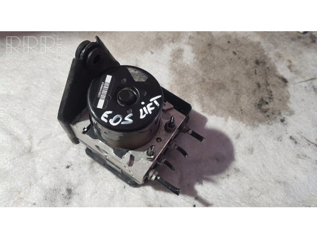 Jednotka ABS 1K0614517DE   Volkswagen Eos 2011